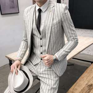 Nuevo <span class=keywords><strong>Traje</strong></span> de Hombre de Lujo Estilo Británico a Rayas <span class=keywords><strong>2022</strong></span>, <span class=keywords><strong>Traje</strong></span> de Hombre de Tres Piezas, Pantalones, Abrigo y Chaleco Coreanos para Hombre, 3 Piezas/Juego - Product Image 5