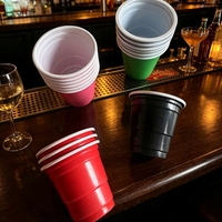 Vente en gros de gobelets en plastique colorés de 2 oz, mini verres à shot pour le jeu de beer pong, bar