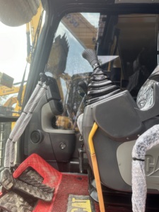 Caterpillar 323D Used Excavator 23Ton Medium Hydraulic Crawler Digger Original Japan Good Condition Low Hours <b>Cheap</b> - Product Image 6