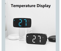 YIZHI Nouveau Design Bed Shaker Vibrant Digital Desk & Table Clock Heavy Sleepers Loud Deaf Hearing Réveil avec Vibration