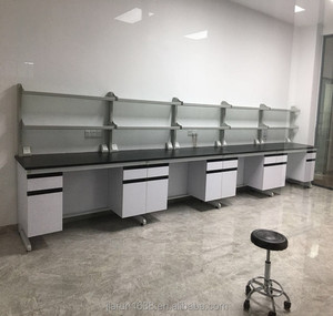 โต๊ะปฏิบัติการวิทยาศาสตร์เหล็กสำหรับห้องปฏิบัติการชีววิทยา เคมี และฟิสิกส์ สำหรับโรงเรียนและโรงพยาบาลยุคใหม่ - Product Image 4