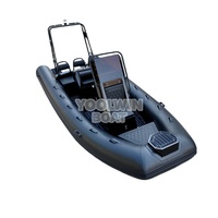 Bateau pneumatique en PVC noir à coque en V profond en aluminium robuste de luxe pour loisirs familiaux de 560 cm à vendre