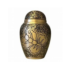Vente chaude de haute qualité fabriqué à la main prêt à expédier souvenir de crémation en laiton pour les restes humains - Product Image 5