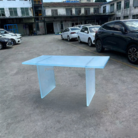 Maßgefertigter Hochwertiger Matter Acryl-Tisch Modernes Design Möbel Verstärkter Acryl-Schreibtisch