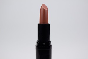 FENNEL Silky Finish <b>Lipstick</b> Shiny Lip Private Label Hydrating <b>Lipstick</b> And Smudge Proof For Smooth And Silky Lips Natural Looks - Product Image 4