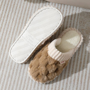 Chaussons tendance de haute qualité pour femmes, en mousse à mémoire de forme, avec doublure croisée amortissante pour l'hiver, en promotion. - Product Image 6