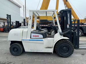 Montacargas TC-M FD50 de Segunda Mano en Oferta, Capacidad de 5000 kg, Diésel, con Desplazador Lateral Opcional y Diferentes Alturas de Mástil - Product Image 2