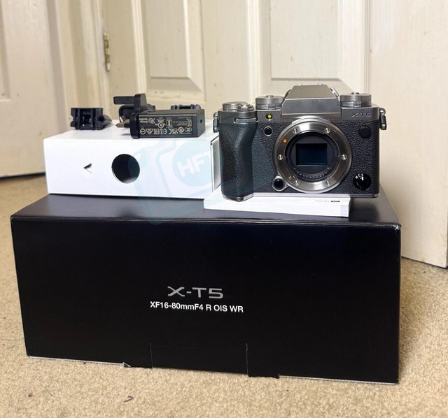 HFT Professional X-T5 Mirrorless Digital Camera Micro Single APS-C Format 4K Video SD Card CMOS Sensor Fixed Focus >3" Screen