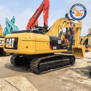 Excavatrice sur chenilles Caterpillar 325/325D/325DL d'occasion, pompe haute performance, capacité de la benne de 1,2 m3, modèle 2018, moteur de 236 CV, 20 tonnes - Product Image 3