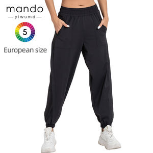 Logo personnalisé 75% Nylon 25% Spandex Silky-Smooth Quick-Dry Baggy Track Pant <span class=keywords><strong>Pantalon</strong></span> <span class=keywords><strong>de</strong></span> <span class=keywords><strong>jogging</strong></span> pour <span class=keywords><strong>femme</strong></span> à <span class=keywords><strong>taille</strong></span> haute avec poches latérales - Product Image 5