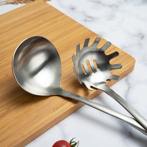 7 pièces <span class=keywords><strong>ustensiles</strong></span> de <span class=keywords><strong>cuisine</strong></span> en acier inoxydable outils de cuisson ensembles de batterie de <span class=keywords><strong>cuisine</strong></span> antidérapants résistants à la chaleur - Product Image 5