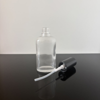 Flacon en verre transparent de 50 ml pour parfums, huiles essentielles, sérum de soin, avec bouchon à vis standard, compte-gouttes, compatible diffuseur à bâtonnets, personnalisable