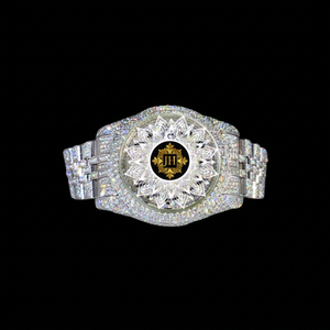 Reloj de Cuarzo con Diamantes Moissanite VVS de Alta Demanda y Durabilidad para Hombre, Resistente al Agua, de Acero Inoxidable, Casual, Disponible para la Venta - Product Image 1