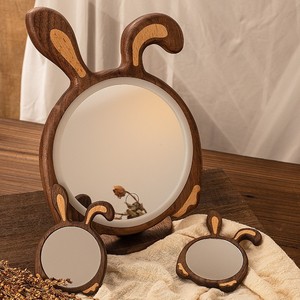 Miroir de maquillage rond en bois de noyer avec lumière LED pour chambre à coucher, décoration du Nouvel An chinois - Product Image 4