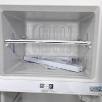 Réfrigérateur à double porte 263L à froid direct, congélateur supérieur et réfrigérateur inférieur, réfrigérateur domestique avec poignée et serrure - En stock