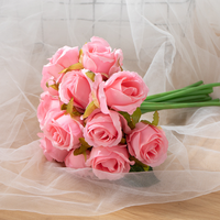 Diskon besar bunga sutra buatan tangan antik buket mawar buatan dekoratif pernikahan untuk Hari Valentine dan Thanksgiving