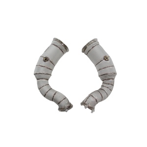 OUCHI Downpipe di Scarico per Porsche <span class=keywords><strong>Cayenne</strong></span> E3 9Y0 <span class=keywords><strong>Cayenne</strong></span> Turbo/<span class=keywords><strong>S</strong></span>/GTS 2019-2023 4.0T V8 con Sistema di Protezione dal Calore, 1 Pezzo - Product Image 1