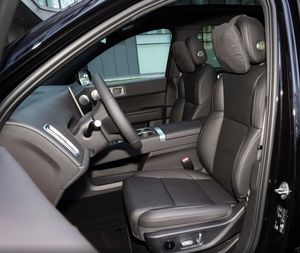 2024 Lixiang L6 Max Luxury SUV Large 4WD nuova energia luce del cambio automatico del veicolo sterzo sinistro-<span class=keywords><strong>Li</strong></span> L6 Max <span class=keywords><strong>Li</strong></span> L6 Pr - Product Image 6