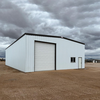Bâtiment d'entrepôt en structure acier robuste, hangar métallique préfabriqué pour usage industriel