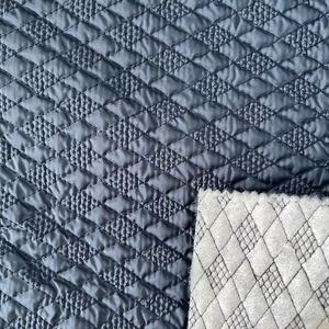Tela acolchada de poliéster con estampado personalizado, material de abrigo con patrón de diamante para chaquetas de invierno a la moda - Product Image 4