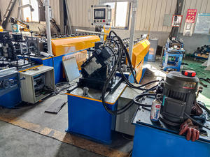 خط إنتاج عالي الدقة لقنوات الـ C وU الفولاذية، ماكينة تشكيل لفائف الكيل خفيفة الوزن لبلاط الأسقف والجدران - Product Image 4