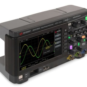 Oscilloscope Keysight Technologies Edux1052a Infiniivision 1000 série X 50 MHz, 2 canaux analogiques, garantie 1 an, 220 V, IP66 - Product Image 3