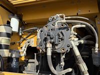 Excavatrice hydraulique Sany SY375H d'occasion, 38 tonnes, faible nombre d'heures, bien entretenue, en bon état pour l'exploitation minière et la construction