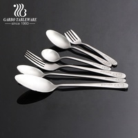 Vente en gros de cuillère à café à dîner en acier inoxydable poli à la main, argenterie en or et cuillère à café de mariage, ensemble de couverts pour hôtel