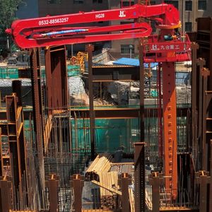 Distribuidor de Concreto de Plataforma Móvil Hidráulica de Alta Calidad de la Marca JIUHE, Pluma de Colocación de Concreto de 28 Metros - Product Image 2