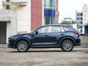 <span class=keywords><strong>Mazda</strong></span> <span class=keywords><strong>CX</strong></span>-<span class=keywords><strong>5</strong></span> <span class=keywords><strong>2022</strong></span> 2.0L Qualité Premium <span class=keywords><strong>5</strong></span> Places SUV Compact d'Occasion Sièges en Cuir Traction Avant avec Hautes Performances à Vendre à Bon <span class=keywords><strong>Prix</strong></span> - Product Image 5