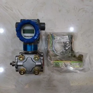 SmartLine STD820 Différentiel 4-20 mA 1/2" NPT SIL Certifié 2/3 Garantie 1 an - Product Image 2