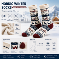 Chaussettes d'hiver unisexes de style nordique en coton 32S de qualité supérieure, chaussettes jacquard à haute densité 200N pour cadeau et souvenir
