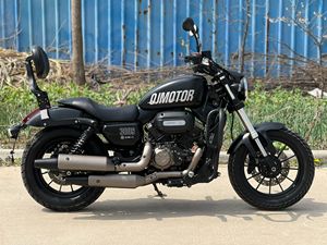Moto Cruiser Rétro Qianjiang Shang <span class=keywords><strong>300s</strong></span> Prince à Essence, Moteur 300cc Refroidi par Liquide - Product Image 2