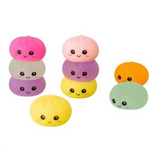 Jouet de décompression arc-en-ciel, jouet à pincer musical, petits pains colorés, simulation d'aliments mignons, jeu créatif et amusant, petits jouets populaires en ligne - Product Image 1