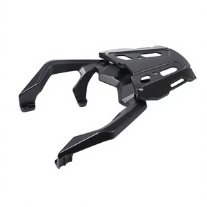Compatible con el portaequipajes trasero de aluminio ADV160, el portaequipajes trasero ADV150 y el portaequipajes trasero. - Product Image 1
