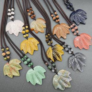 Collier pendentif en agate de cristal naturel, pierre semi-précieuse, feuille d'érable <span class=keywords><strong>canadienne</strong></span>, chaîne de pull - Product Image 2