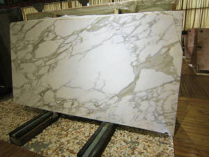 Premium Quality 2500x1300mm Calacatta Gold Marble <b>Slab</b> for Kitchen Countertop - Product Image 5