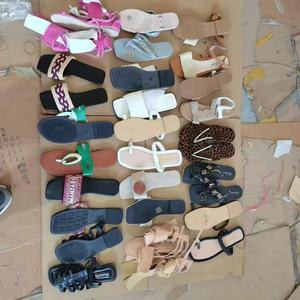 Женские легкие сандалии - Product Image 3