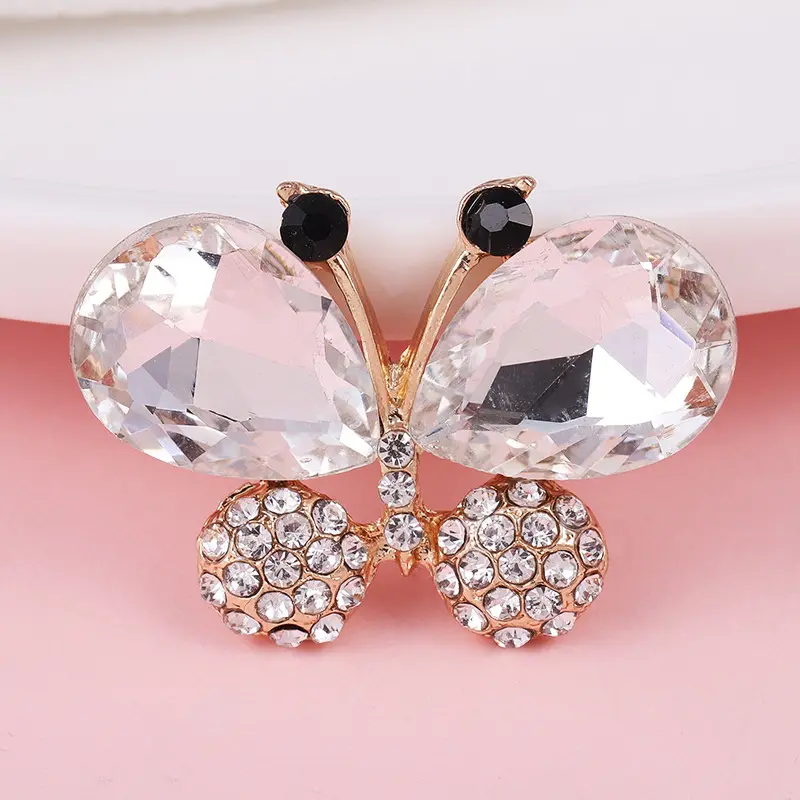 Elegant Copper Alloy Crystal Butterfly Pendants Fine Zircon Paved Glass Charms Garment Ear Hair Butterfly Jewelry Accessories