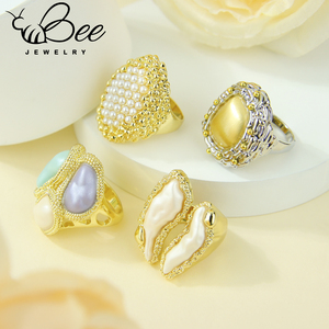 Anillo Abierto de Esmalte Estilo Vintage Real, Nueva Moda Minimalista, Anillo Ajustable Elegante, Anillos de Cóctel con Perlas Barrocas para Mujer - Product Image 1