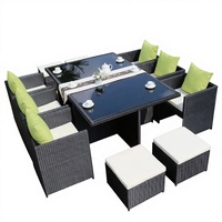 Ensemble de tables et chaises en rotin d'extérieur modernes et durables pour cours, jardins, loisirs, combinaison résistante à l'eau et à la protection solaire, table à thé