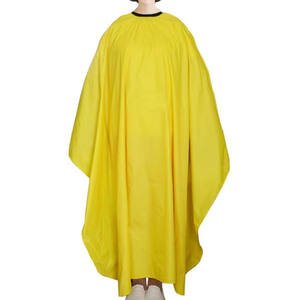 Kapmantel van goede kwaliteit voor kappers, kappersschort, kappersdoek, kapperscape voor thuis of salon - Product Image 6