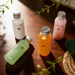 Juego de Artículos de Aseo Desechables para Hotel, Cumple con RoHS, Incluye Set de Afeitado, Gel de Ducha Hidratante y Pantuflas Antideslizantes para Viaje - Product Image 2