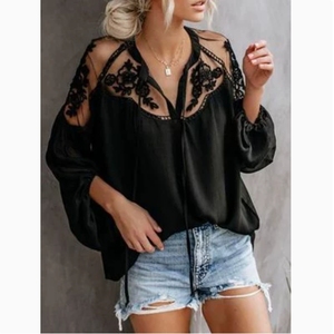 Elegante <span class=keywords><strong>Top</strong></span> da Donna con Scollo a V in Pizzo e Dettagli Trasparenti Sexy - Product Image 2