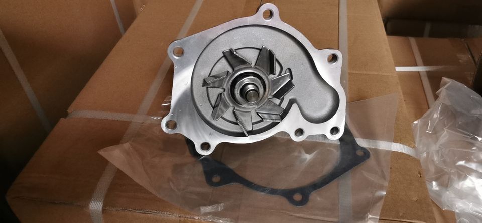 Truck Engine 4M50 Water Pump for Mitsubishi Fuso Canter ME994451 ...