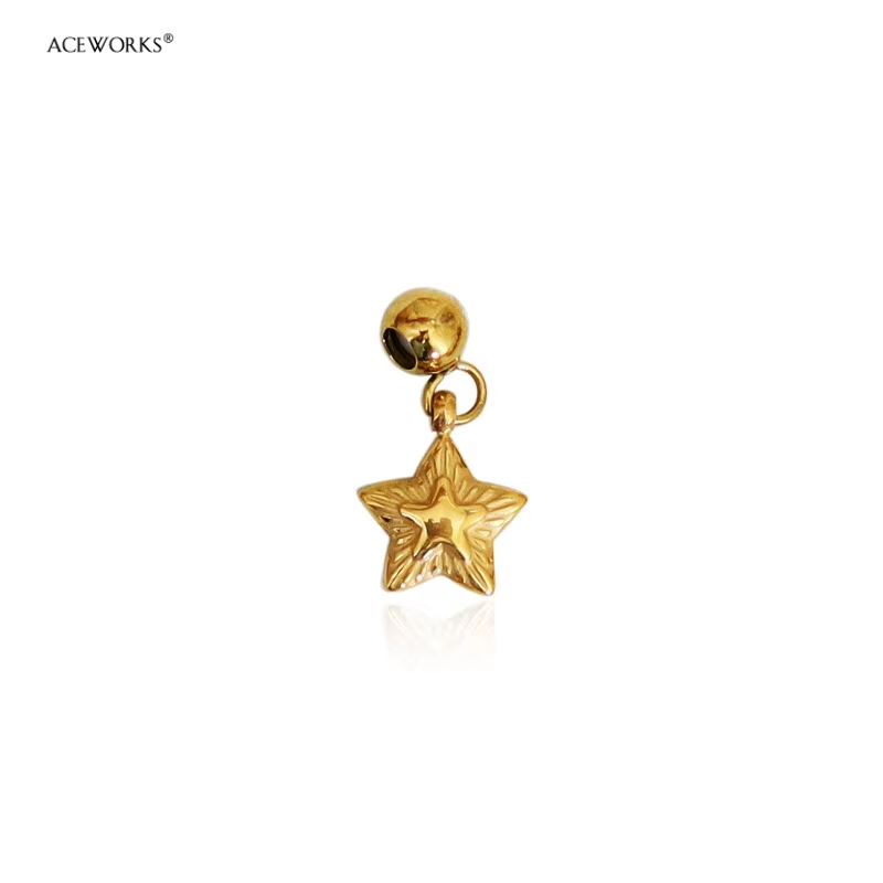 Étoile en étoile d'or