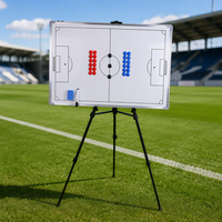 Tableau d'entraînement magnétique portable et pliable pour le basketball et le football, idéal pour les cours de sport scolaires et l'entraînement en club