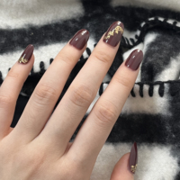 Elegante bordeauxrode opzetnagels met gouden folie, luxe donkerrode ovale kunstnagels, herbruikbaar, volledige dekking, nagelset met lijm JYL_0865