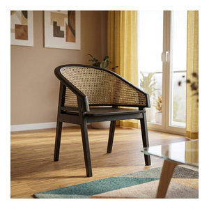 Chaise Louis antique en bois de manguier massif avec accoudoirs noirs et dossier en rotin pour événements extérieurs, centres commerciaux, hôtels, restaurants, mariages et salles à manger - Product Image 1