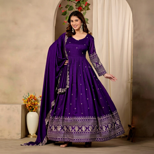 Traje Anarkali Violet Art Silk de Dhwaja Export, listo para usar, con bordados. - Product Image 1